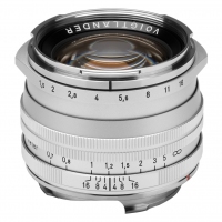 Obiektyw Voigtlander 50mm f/1,5 Nokton II Leica M SC srebrny